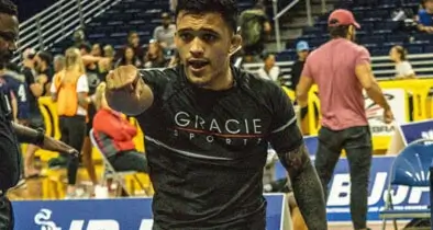 Instructor Erike Martins