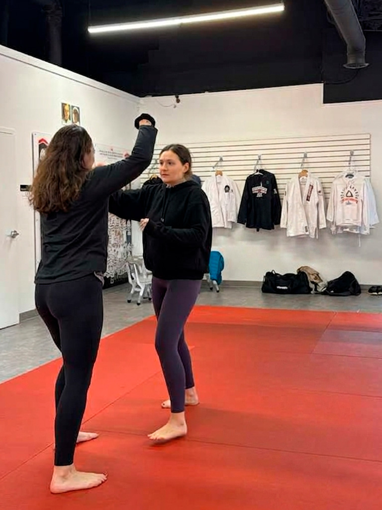 Women's self-defense class
